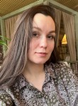 Kseniya, 32, Yekaterinburg