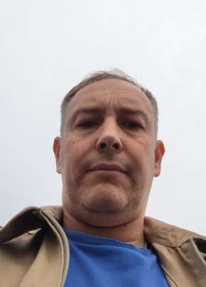 Иван из Рязани 44 года