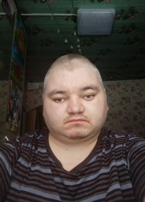 Иван, 31, Россия, Бузулук