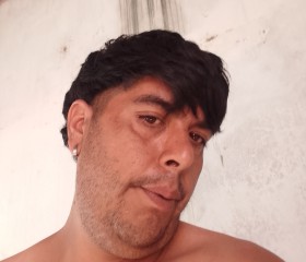 Miguel, 18, Rosario