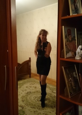 IRINA, 47, Russia, Moscow