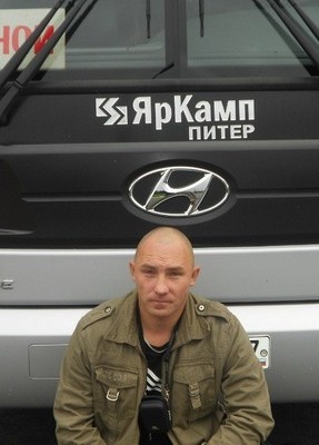 Илья, 41, Россия, Кириши
