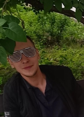 Evgeniy, 32, Russia, Saint Petersburg