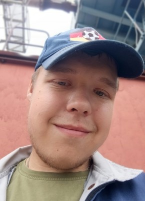 Роман из Ульяновска 22 года