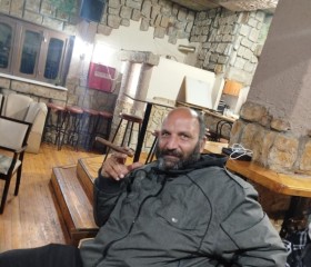 teos, 40, Thessaloniki