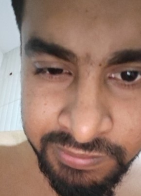 Md Munna из الأحساء 18 лет