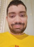 Michal, 32, Lucenec