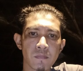 𝑺𝒉𝒂𝒉𝒓𝒖𝒍, 33, Kuala Terengganu