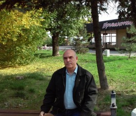 Степан, 63 года, Таганрог