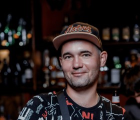 Svyatoslav, 35, Azov