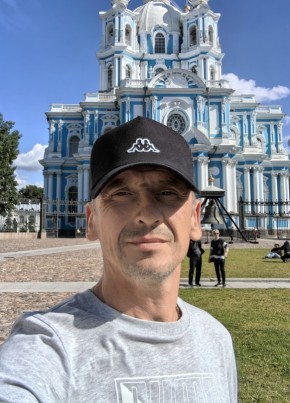 Андрей из Окуловки 46 лет