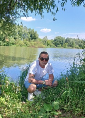 Sandro из Рязани 49 лет