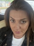 Olga, 36, Moscow