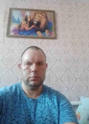 Иван, 38, Россия, Дергачи