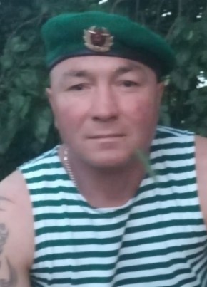 Сергей из Таганрога 46 лет