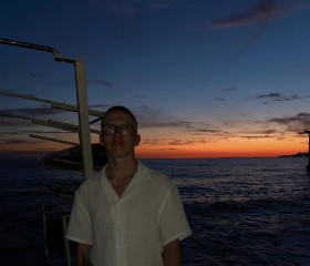 Matvey, 24, Saint Petersburg