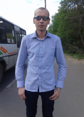 Игорь, 34, Россия, Лукоянов