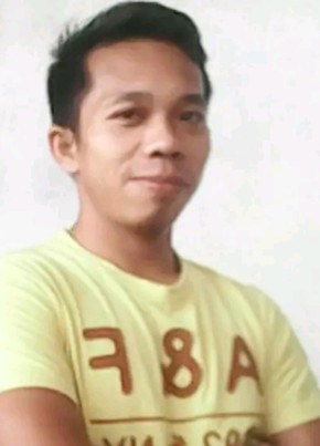 Rhio из Subic 30 лет