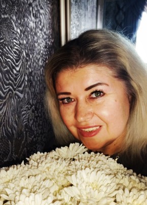 Елена из Хабаровска 45 лет