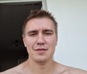 Vlad, 28, Moscow