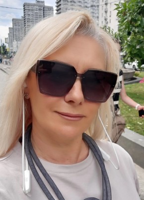 Мила, 55, Россия, Москва