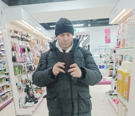 Yuriy, 60, Saint Petersburg