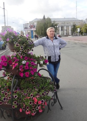 Ванда, 63, Россия, Курган