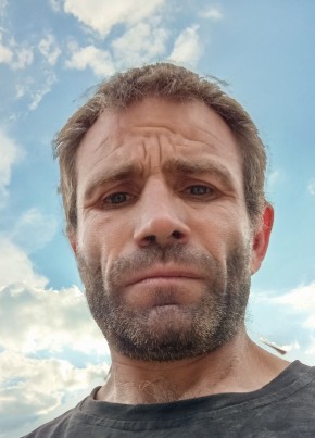 Денис из Chişinău 39 лет