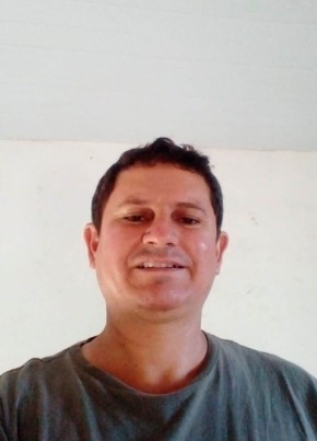 Paulo, 44, República Federativa do Brasil, Varginha