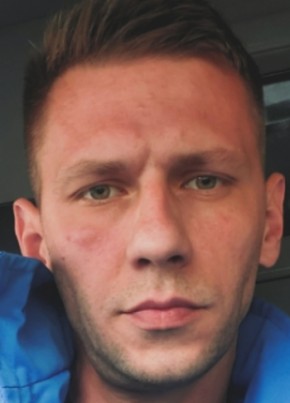 Валентин из Москвы 24 года