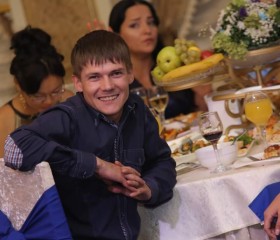 ярослав, 35 лет, Бишкек