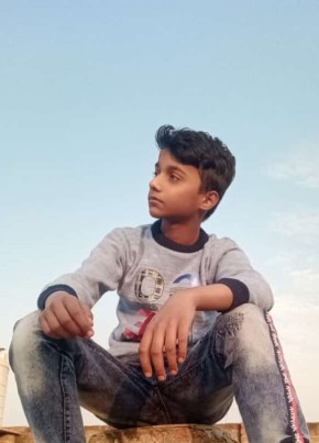Khan, 23, India, Delhi