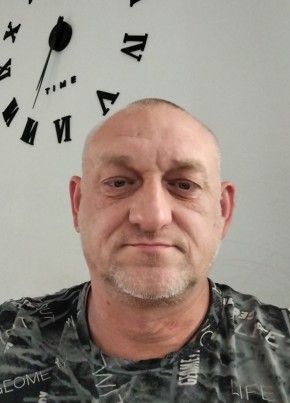 вася