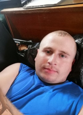 Виталий , 30, Россия, Зеленогорск (Красноярский край)
