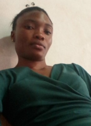 Lumière, 29, Republic of Cameroon, Yaoundé