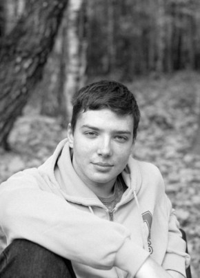 Роман из Смоленска 18 лет