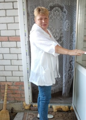 Елена, 48, Россия, Незлобная