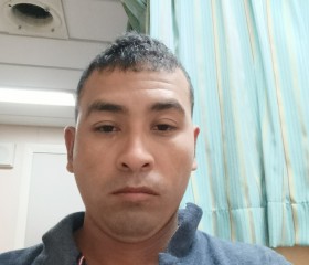 Julio César, 18, Paraiso