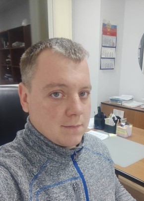 Анатолий, 30, Россия, Новый Уренгой