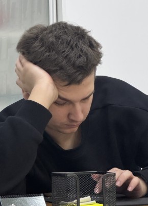 Никита из Симферополи 27 лет