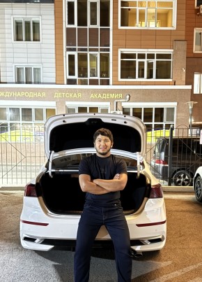 Адилет из Бишкека 23 года