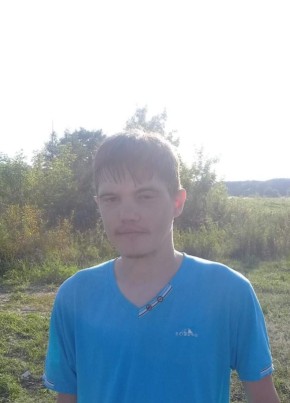 Александр, 30, Россия, Хомутовка