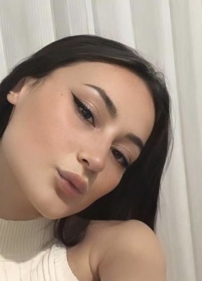 Julia, 19, Россия, Москва