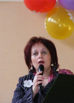 Регина, 65, Россия, Санкт-Петербург