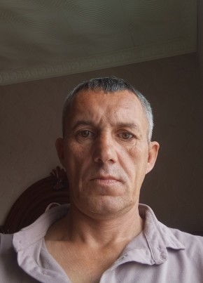 Александр из Александровска 45 лет