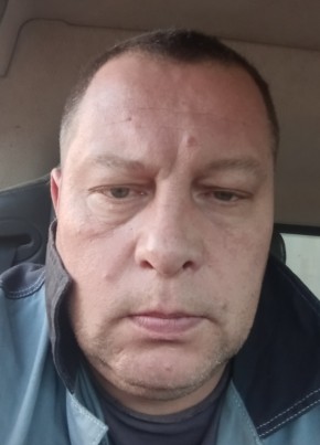 Дмитрий из Елабуги 44 года