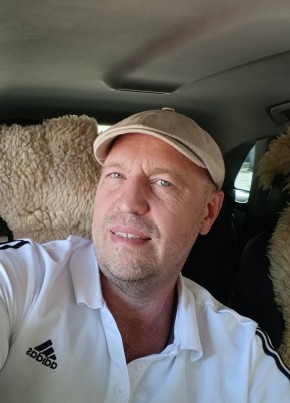 Константин из Новосибирска 44 года