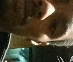 Dallas, 32, Frederick