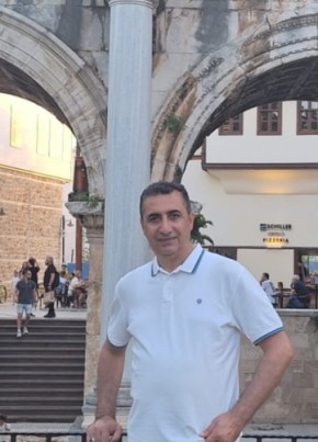 Rasan, 48, Türkiye Cumhuriyeti, İstanbul