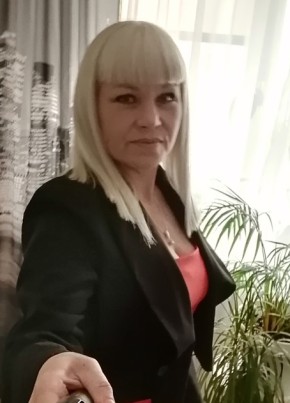 Юлия, 40, Россия, Амурск